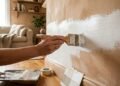 Por que devemos parar de pintar nossas paredes de branco, segundo um especialista