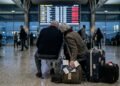 Companhia aérea é condenada a indenizar idosos em R$ 10 mil após cancelamento de voo