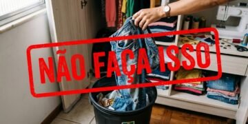 Você vai pensar duas vezes antes de descartar um jeans velho depois de ver esta ideia