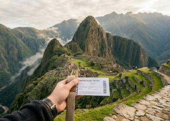 “Machu Picchu à Beira do Colapso: o Novo Choque de Regras, Preços e Limites que Pode Estragar (ou Salvar) a Viagem da sua Vida”