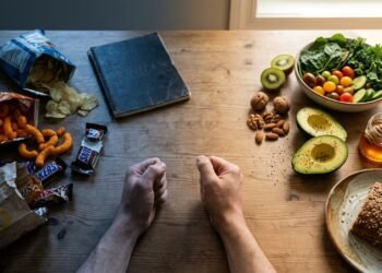 Nutricionista aponta os 8 alimentos que melhoram a depressão