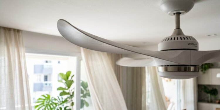 O que significa o formato inclinado das pás do ventilador em sua casa