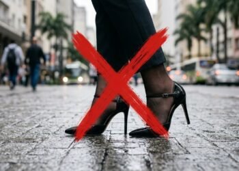 Adeus saltos desconfortáveis, as botas elegantes que estão dominando o inverno de 2026