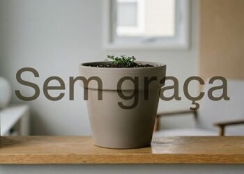 Vasos de flores simples estão fora de moda em 2026 e uma nova tendência transforma qualquer canto da casa
