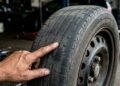 Sinais claros de que é hora de trocar os pneus do carro