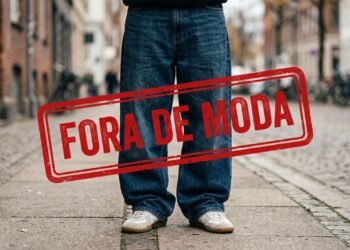 Adeus às calças de perna larga: as europeias estão trocando os modelos tradicionais por um jeans que une estilo e sofisticação