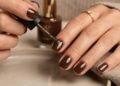 Nem francesinha nem nude: o esmalte elegante que promete dominar o inverno