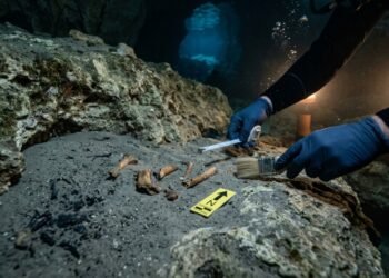 Cientistas encontraram restos humanos de 13.000 anos que podem mudar a história da América