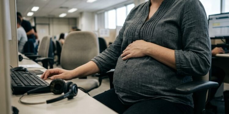 Grávida é impedida de usar banheiro, urina na roupa e ganha ação na Justiça