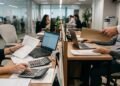Empresa é condenada a pagar R$ 30 mil após demitir funcionária e contratar homem ganhando mais