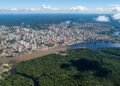 De floresta densa a metrópole de 2,3 milhões: a cidade cercada de floresta que teve luz elétrica antes de quase todo o Brasil