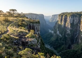 Onde a borda do abismo é um estado e o fundo é outro: a Terra dos Cânions virou Geoparque Mundial da UNESCO