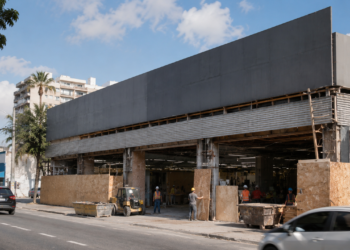 Nova rede de supermercados chega para ocupar espaços do Carrefour