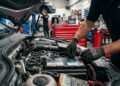 Especialista mostra os sinais que indicam que a bateria do carro pode falhar em breve