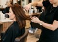 A cada poucas semanas ou apenas uma vez por ano? Um cabeleireiro explica com que frequência você deve cortar o cabelo