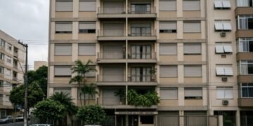 A partir desta quarta-feira, as famílias são aconselhadas a fechar cortinas e persianas: o alerta atinge o nível laranja
