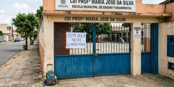 Autoridades confirmam: escolas municipais, estaduais e federais, além das creches, estarão fechadas nesta quarta-feira