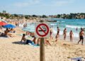 Fumar na praia agora é proibido e quem descumprir paga multa de até R$ 4,8 mil