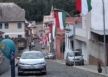 Como é viver na Itália Brasileira: a cidade serrana onde 90% das famílias descendem de italianos e o vinho corre nas montanhas