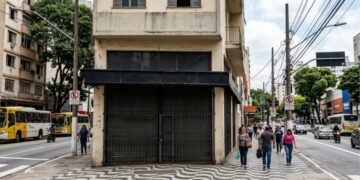 Grande rede de varejo faliu e fecha as portas de todas as lojas após 80 anos