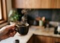 O que significa tomar café e a dor de cabeça sumir