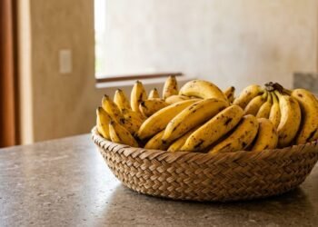 Uma, duas ou quatro bananas por dia? A quantidade que muda os efeitos da fruta no peso e na glicemia