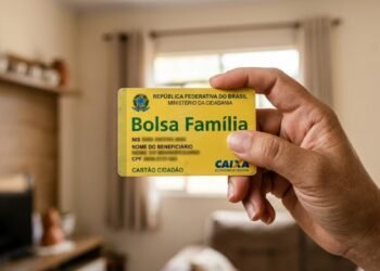 Adicional mensal de até R$ 648,40 pode ser pago a quem trabalha com carteira assinada