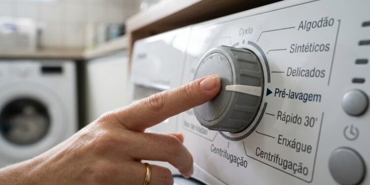 O que faz a pré-lavagem da máquina de lavar e quando vale a pena usar
