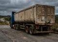 Motorista abandona caminhão com soja por dois dias, perde o seguro e fica com dívida de R$ 87 mil