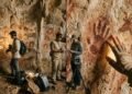 Pinturas de mais de 45 mil anos encontradas na Indonésia podem representar uma das primeiras histórias contadas pela humanidade