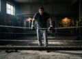 “Ninguém bate tão forte quanto a vida”: a lição de Rocky Balboa sobre resiliência, recomeços e a força de seguir em frente após as quedas
