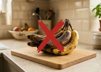 Como impedir que a banana fique toda escura antes mesmo de chegar ao ponto ideal de consumo
