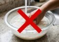 Pare de lavar o arroz até a água ficar transparente: o número correto de enxágues evita desperdício e preserva seus nutrientes