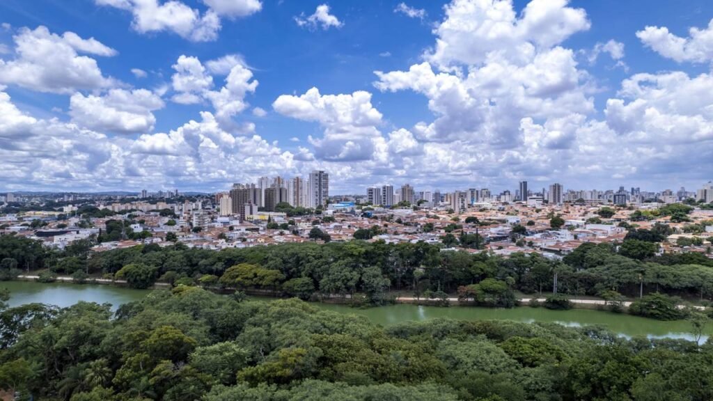 Campinas — SP Cidade que abriga o maior acelerador de partículas da América Latina e virou capital nacional da ciência