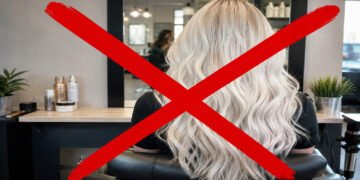 Adeus ao loiro platinado: esta é a cor de cabelo mais elegante, barata e fácil de manter em 2026