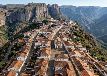 Diamantina reúne ladeiras, casarões e montanhas do interior mineiro //