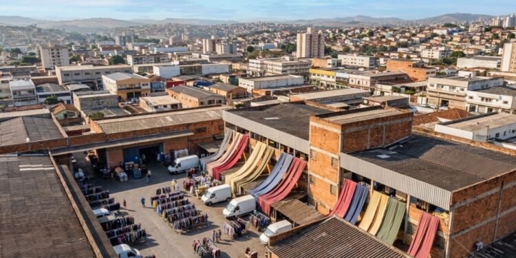 Divinópolis — MG A 120 km de Belo Horizonte, a cidade que veste Minas tem 2.550 confecções e foi a única do estado a levar dois ouros do Sebrae