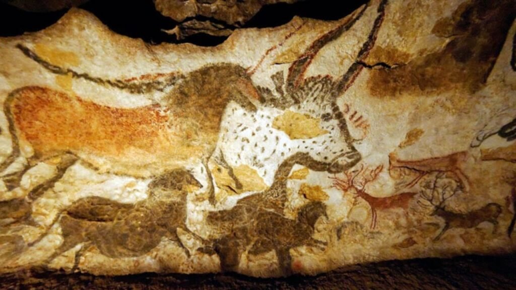 Um cachorro desapareceu em um buraco e acabou levando à descoberta de pinturas escondidas há 17 mil anos