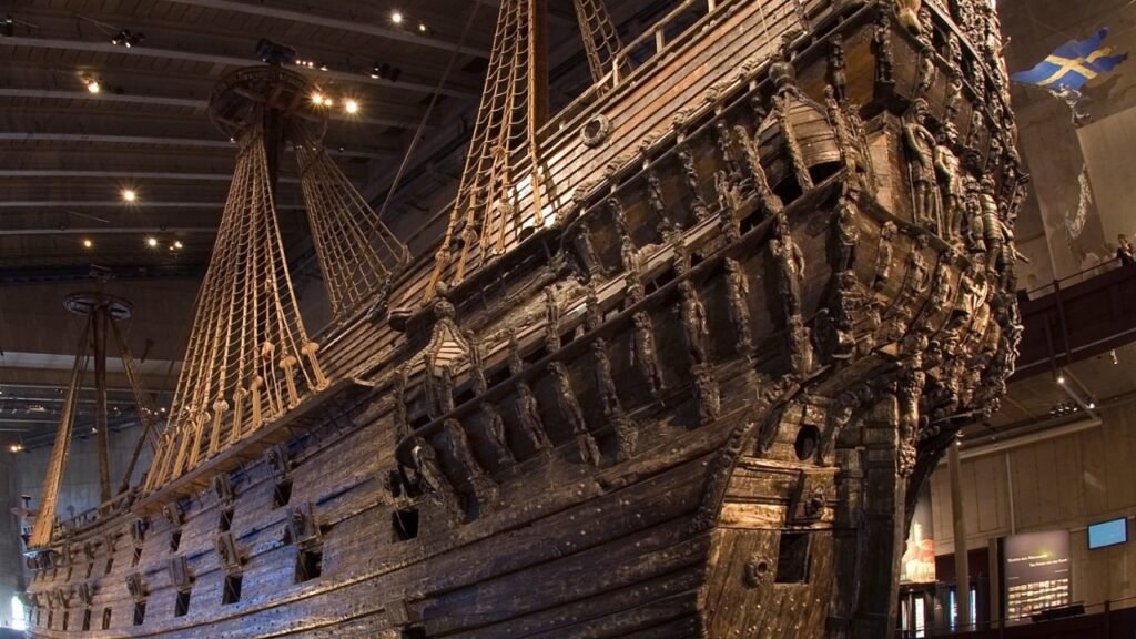 Criado para intimidar a Europa, o gigante navio de guerra sueco afundou em 20 minutos sem enfrentar nenhum inimigo