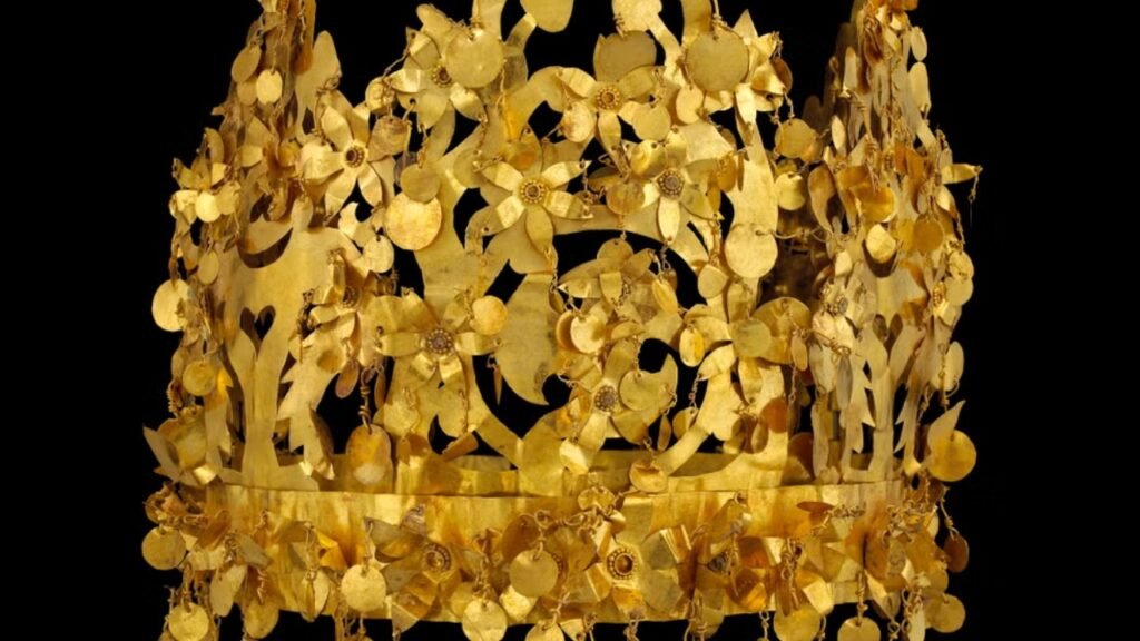 Tesouro de 2 mil anos com cerca de 22 mil joias de ouro foi escondido novamente após o Talibã retomar o Afeganistão