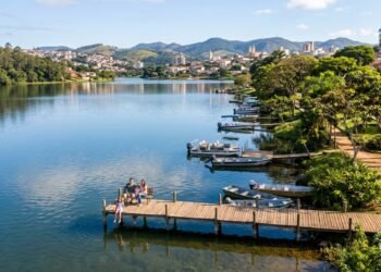 Alfenas oferece passeios de barco, natureza e espaços de lazer //