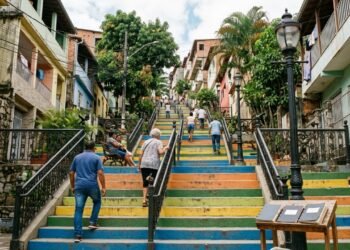 Cláudio reúne fundições, bairros urbanos e rotina de cidade pequena //
