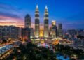 : Torres Petronas unidas por ponte de 750 toneladas