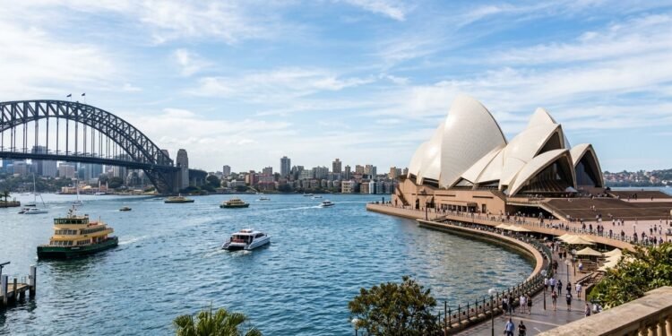 Telhado da Opera House de Sydney com mais de 1 milhão de peças