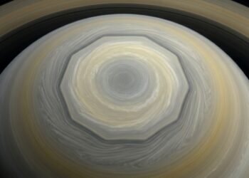 Como funciona o novo decágono no polo sul de Saturno