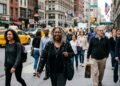 Whoopi Goldberg encara envelhecer como sorte