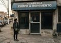 O contrato pode mostrar se o plano estava ligado à unidade escolhida ou permitia transferência para outros endereços
