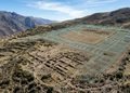 A distância do centro imperial levanta novas perguntas sobre a presença e a influência daquele povo