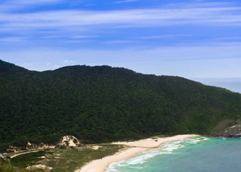 Lagoinha do Leste, praia de Florianópolis - Créditos: Wikipedia / Wikimedia Commons