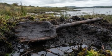 A falta de oxigênio no terreno ajudou uma ferramenta de madeira a sobreviver por milhares de anos
